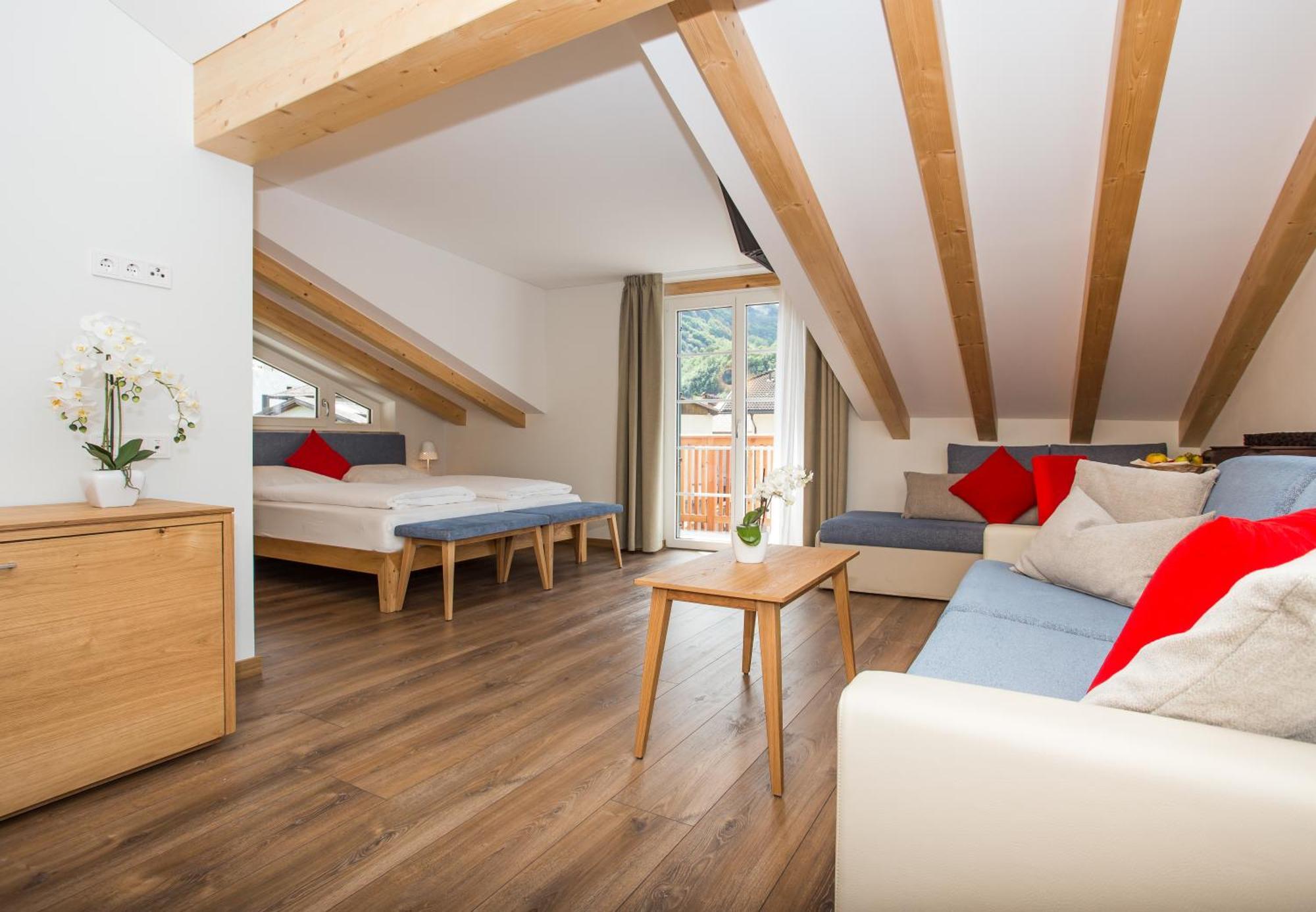 Hotel Elefant Ora / Auer Номер фото